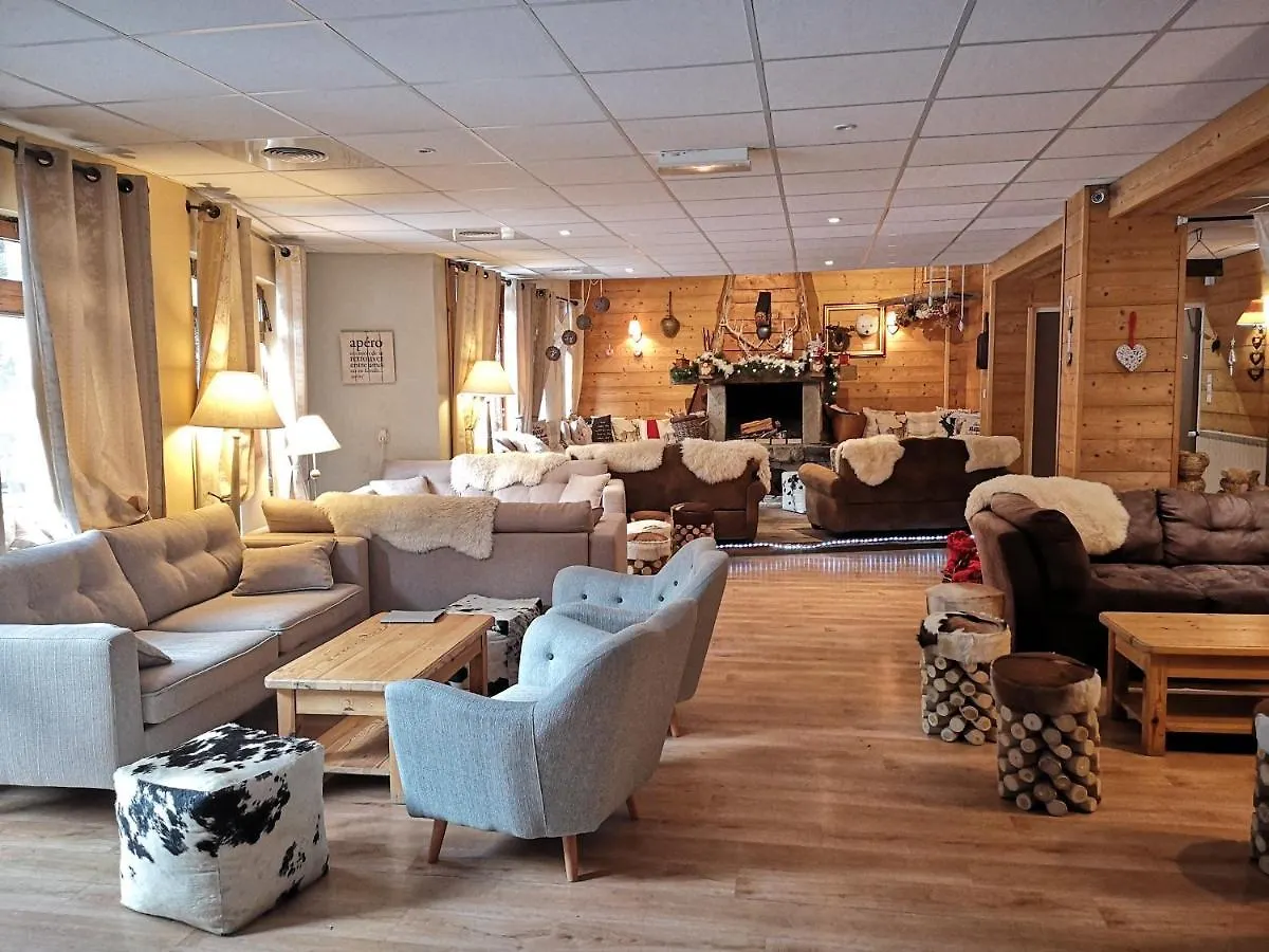 Hotel Domaine De L'Adoux Montclar